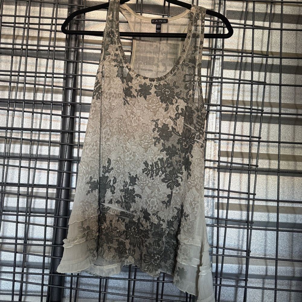 FANG Layered Lace Floral Tank large l layeredTop Taupe/Gray A8